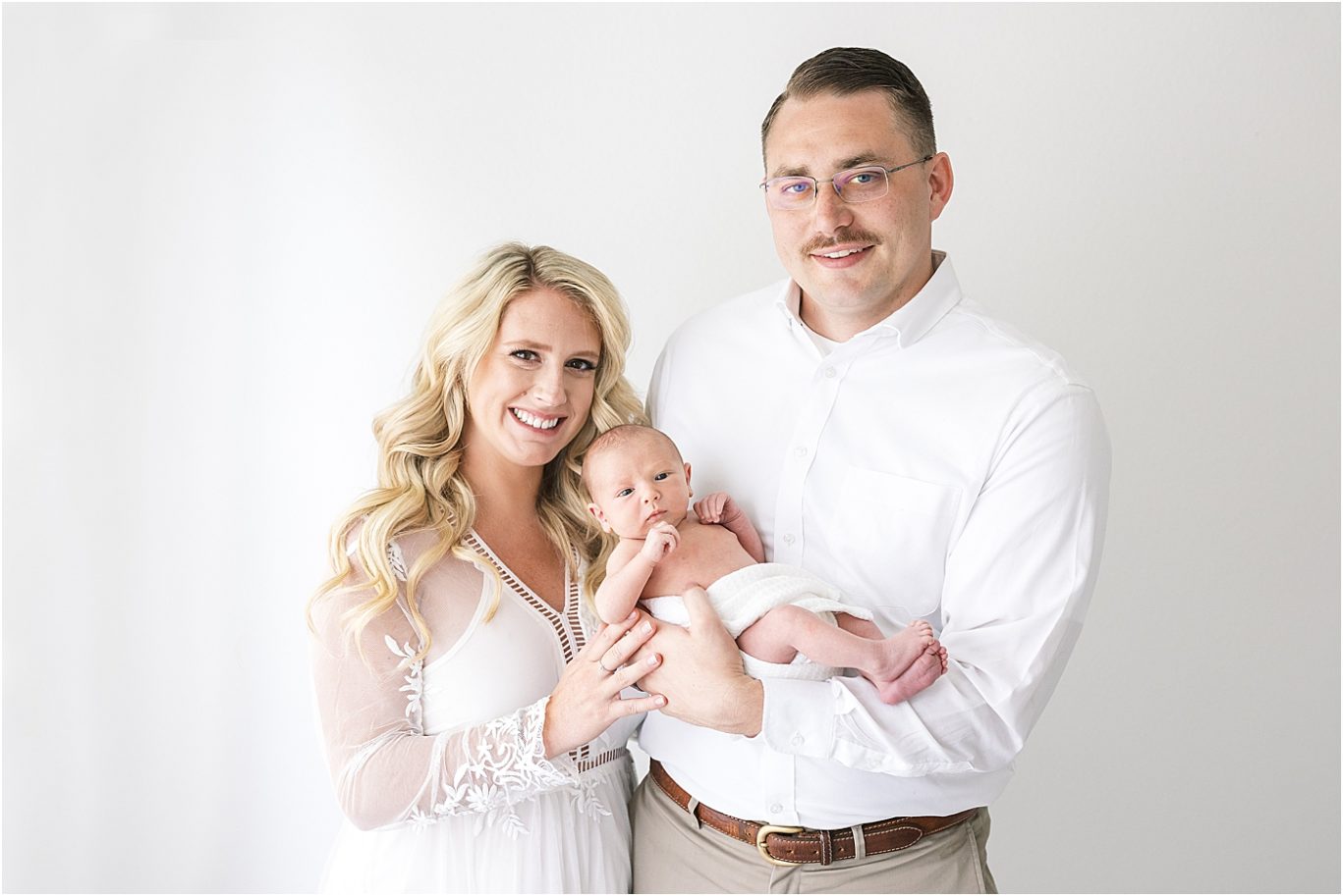 Family portrait in light and airy photography studio in Indianapolis | Lindsay Konopa Photography