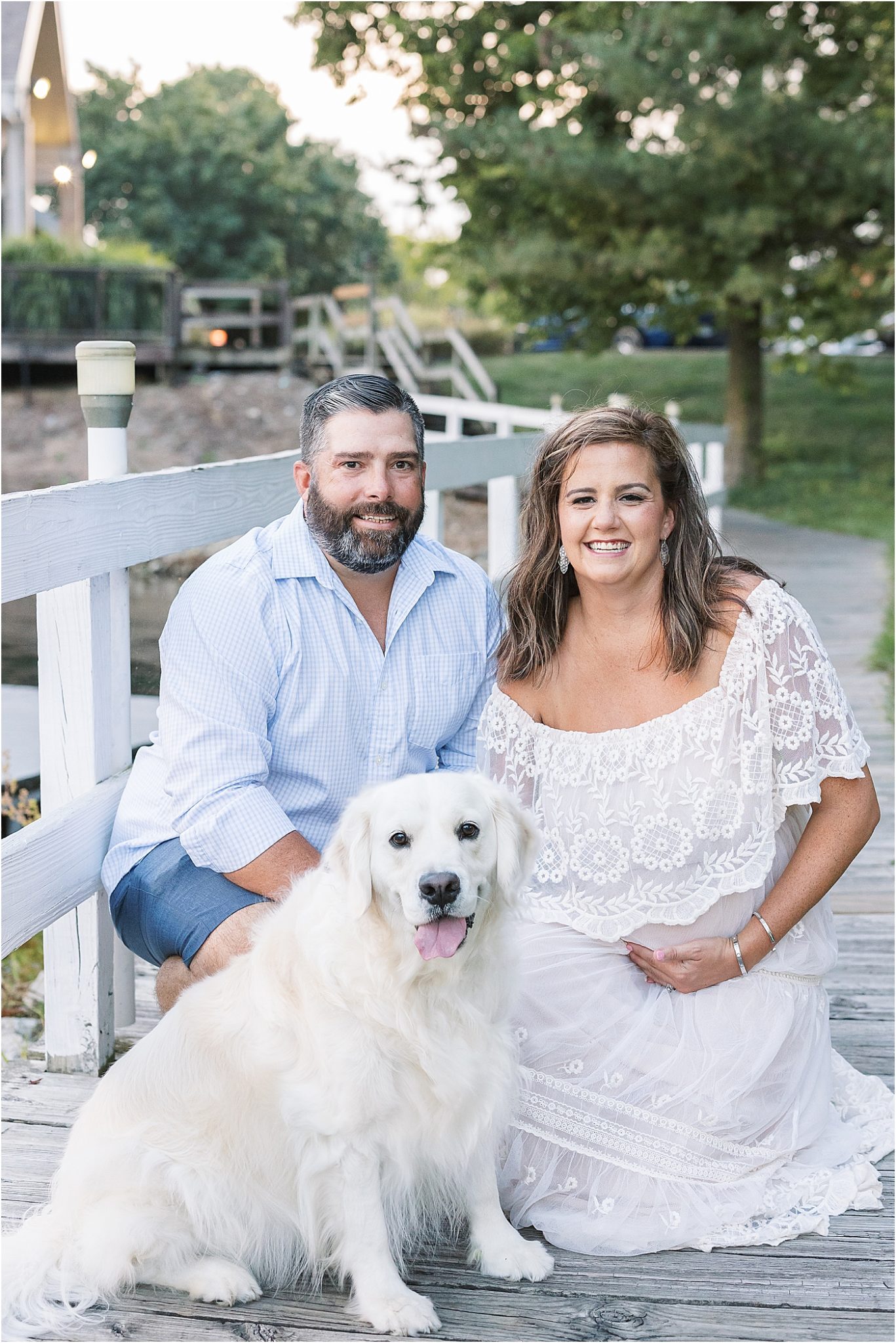 Expecting parents with family dog at maternity session | Lindsay Konopa Photography