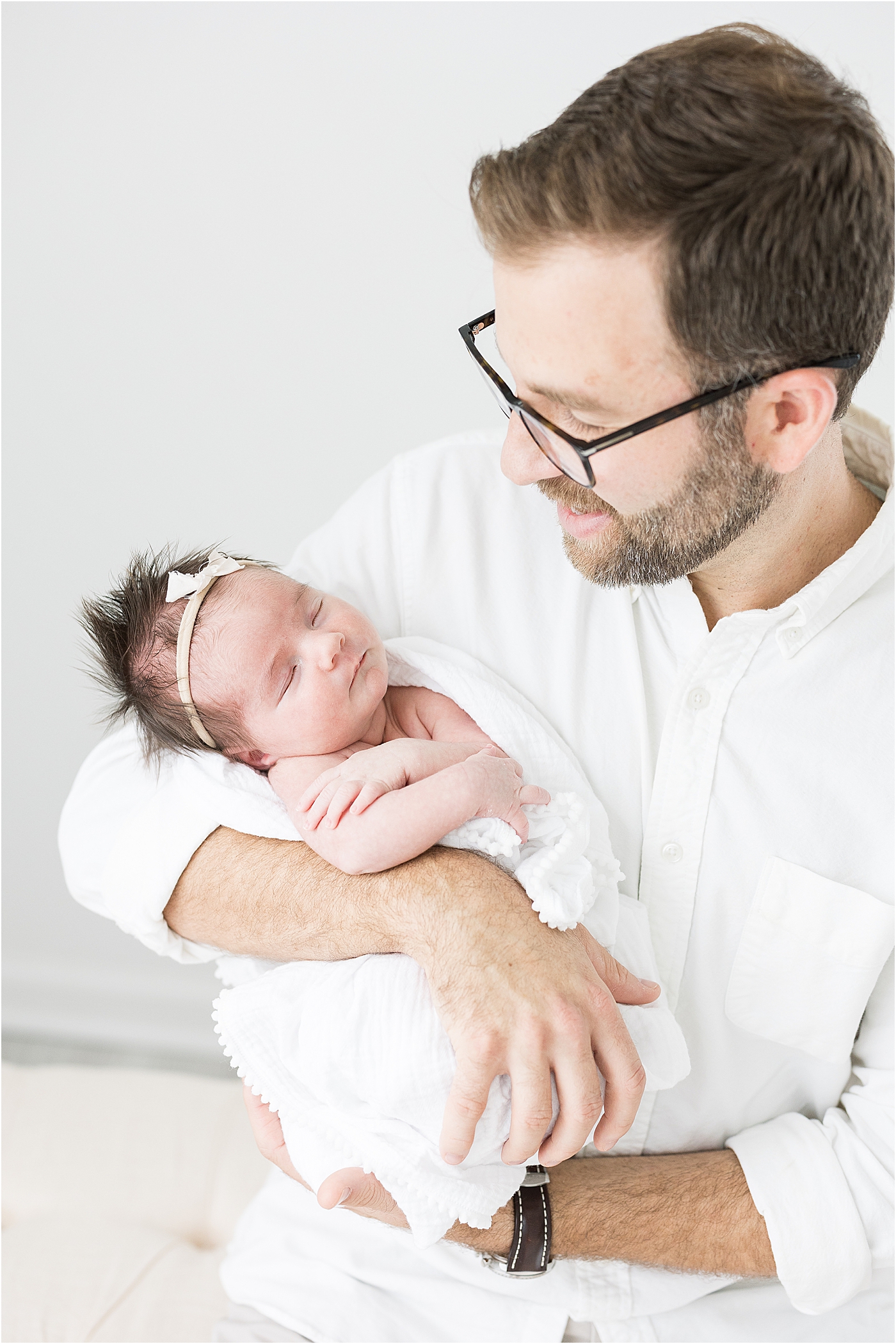 Dad and his baby girl | Lindsay Konopa Photography