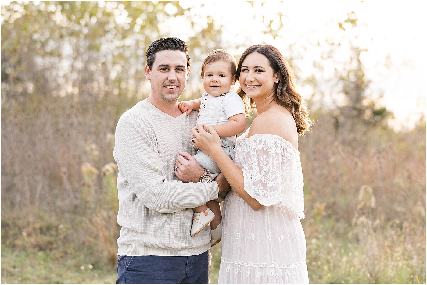 Family photos for sons first birthday session | Photo by Lindsay Konopa Photography