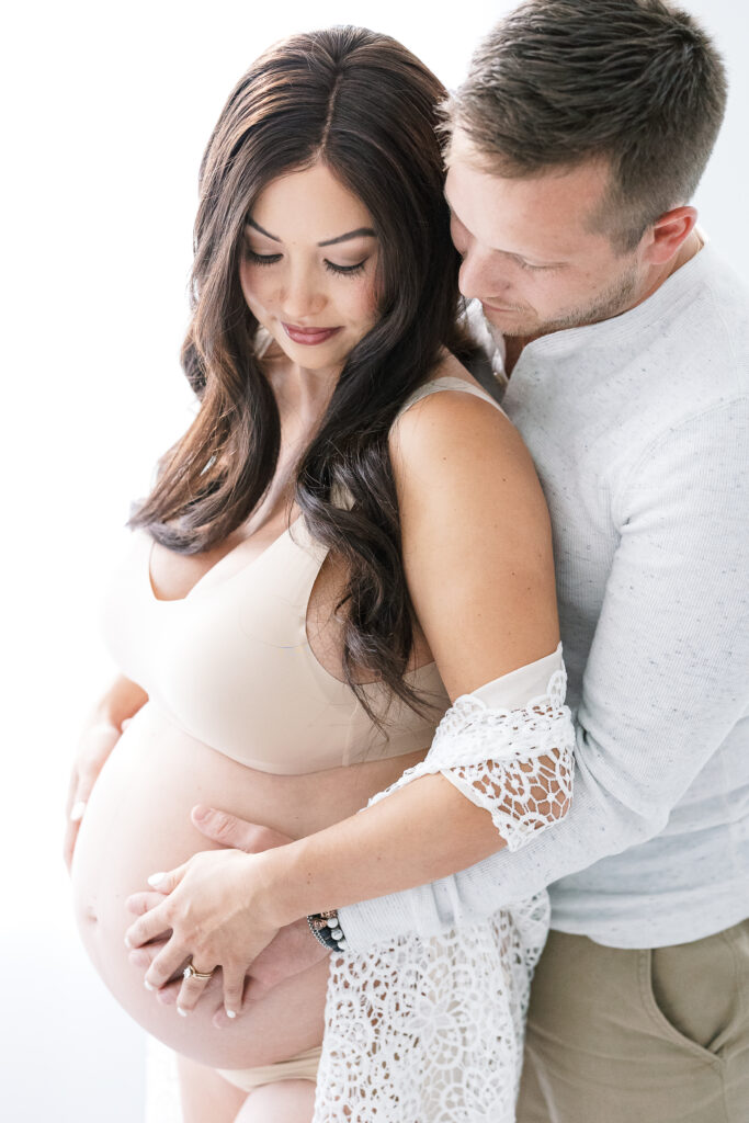 Westfield, IN maternity photoshoot - Top 5 Reasons to Have a Maternity Photoshoot 